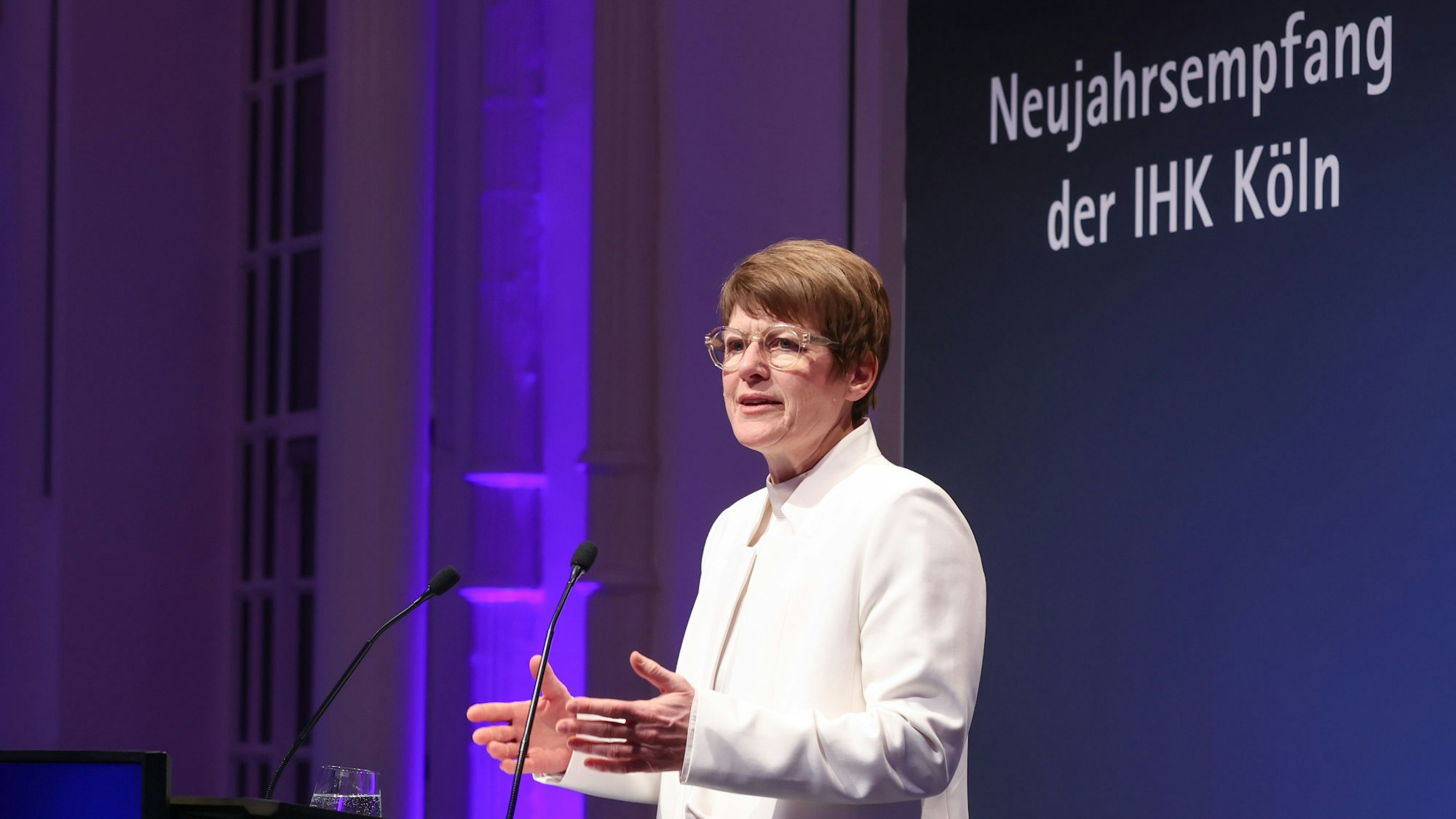 Traditioneller Neujahrsempfang der IHK Köln (Industrie- und Handelskammer) in der Flora. Gastrednerin: Veronika Grimm.