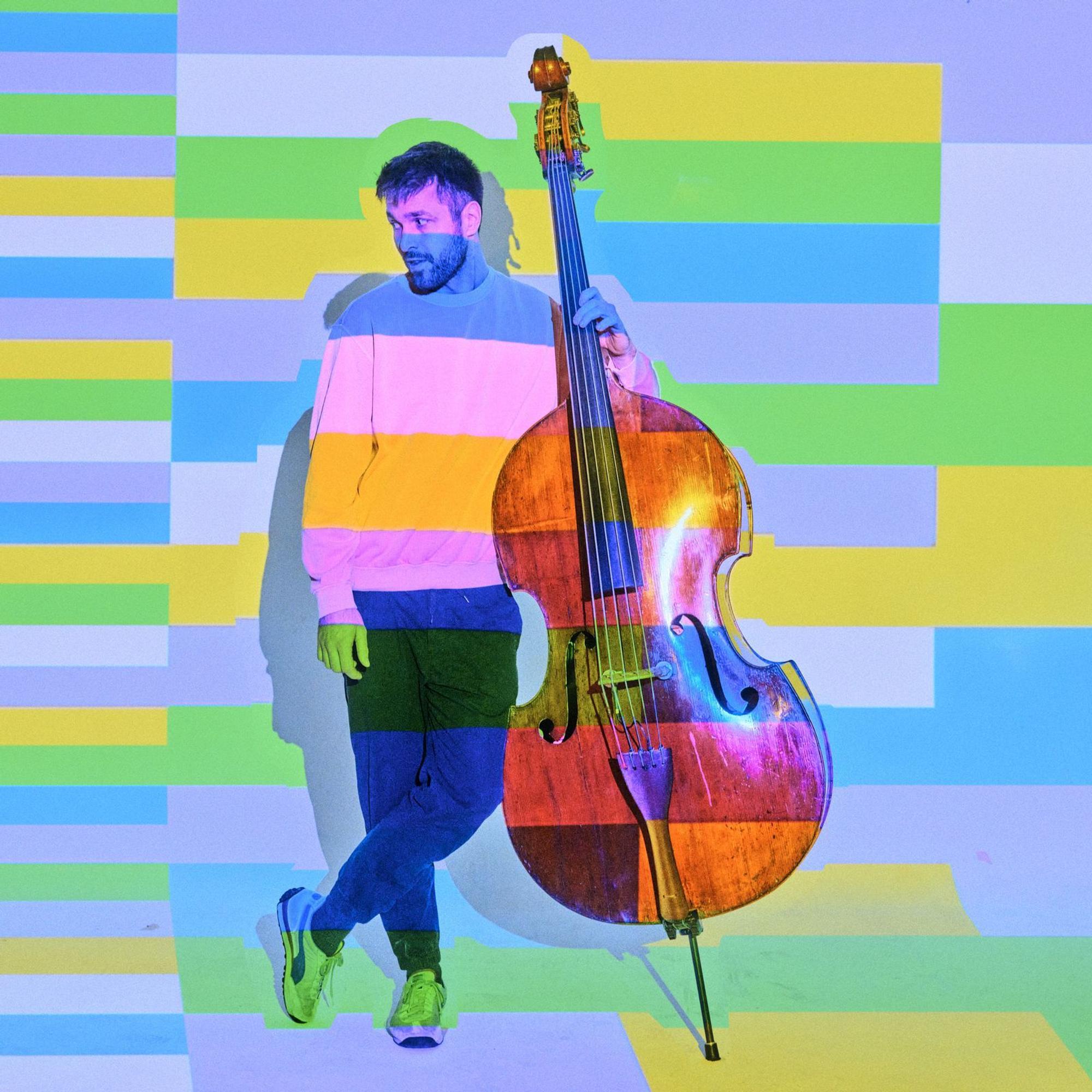 Bassist Florian Herzog