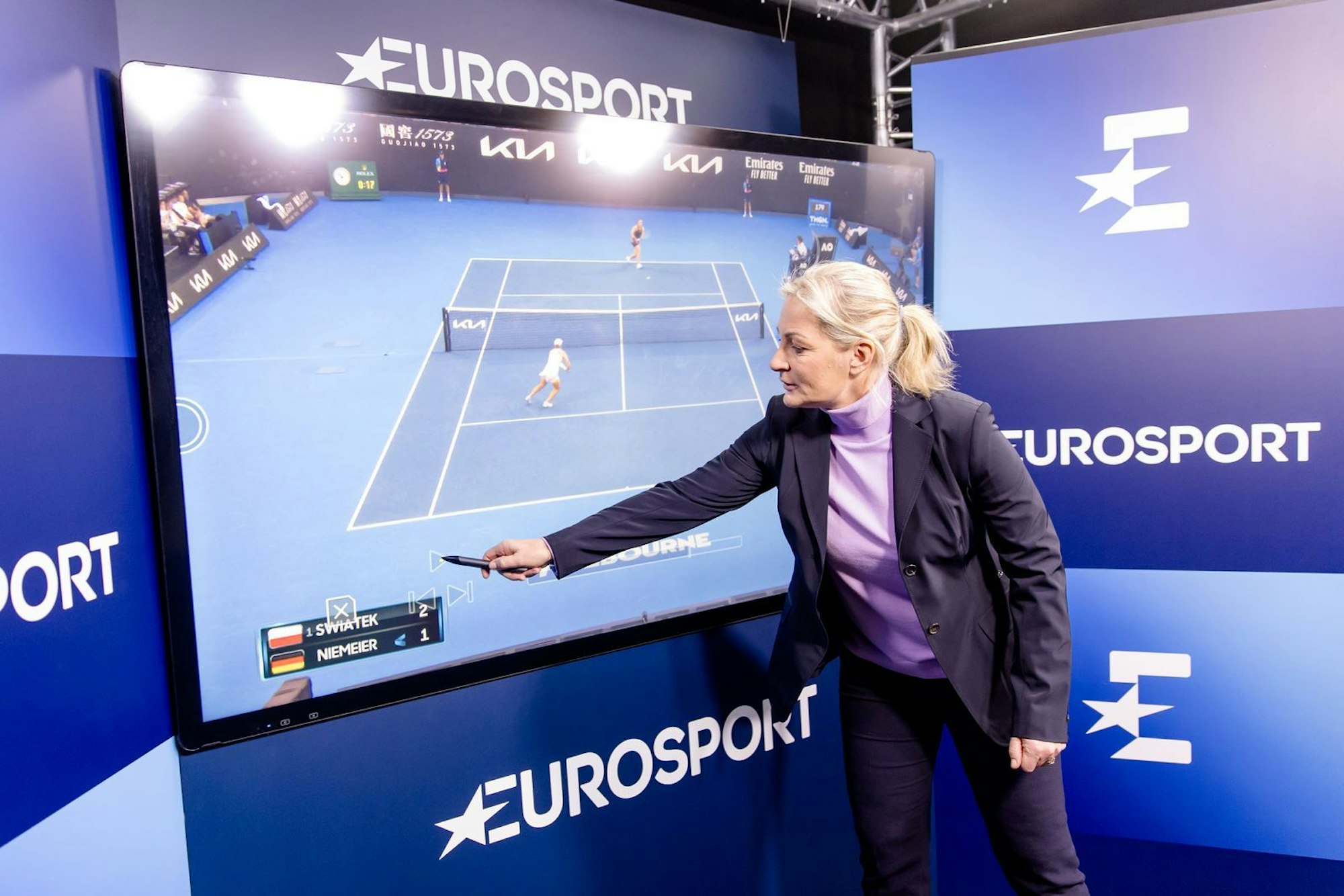 In „First Serve Rittner“ (Eurosport 1) blicken Barbara Rittner (Bild) und Birgit Nössing um 6.30 Uhr erst auf die Spiele der Nacht zurück und stimmen dann auf die weiteren Partien des Tages ein. (Bild: Eurosport/Nadine Rupp)