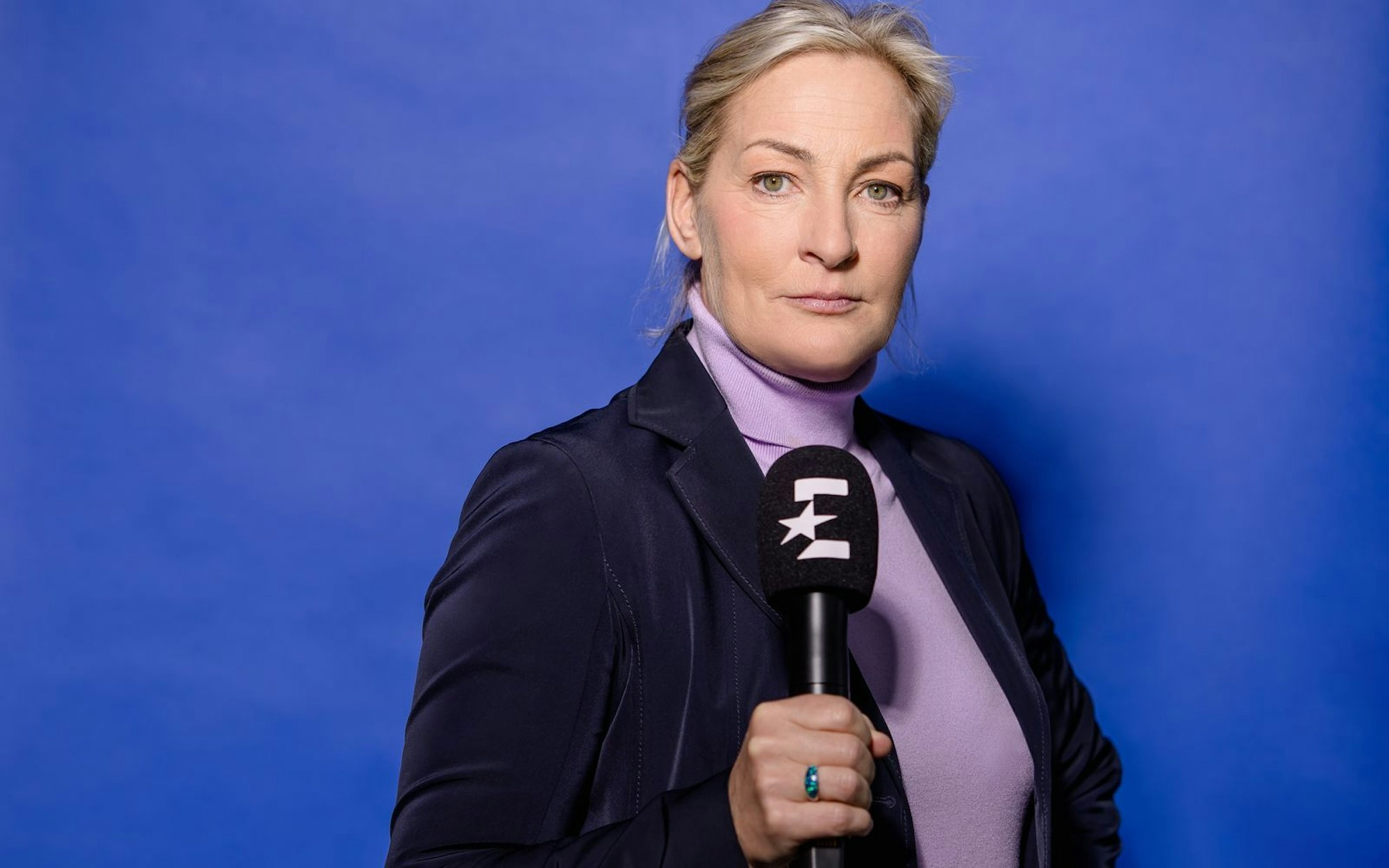 Im Free-TV berichtet Eurosport 1 rund 150 Stunden live aus Melbourne. Mit dabei: Ex-Tennisprofi Barbara Rittner (52). Sie analysiert die Turniere als Expertin für die Zuschauerinnen und Zuschauer der Australian Open. (Bild: Eurosport/Nadine Rupp)