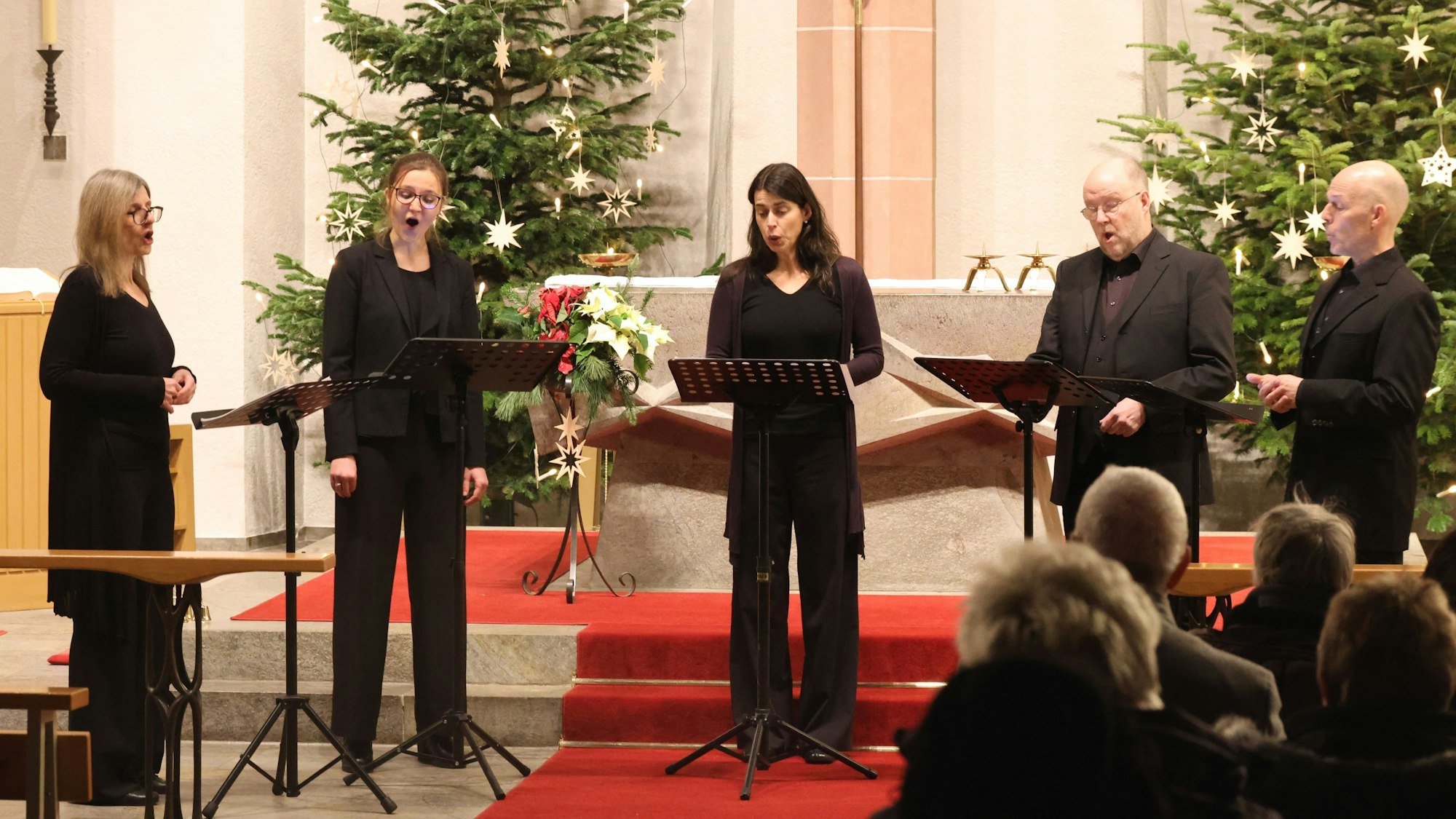 Bereits zum dritten Mal in seiner Geschichte gastierte das Ensemble Opella Nova in der Waldbröler Pfarrkirche St. Michael.