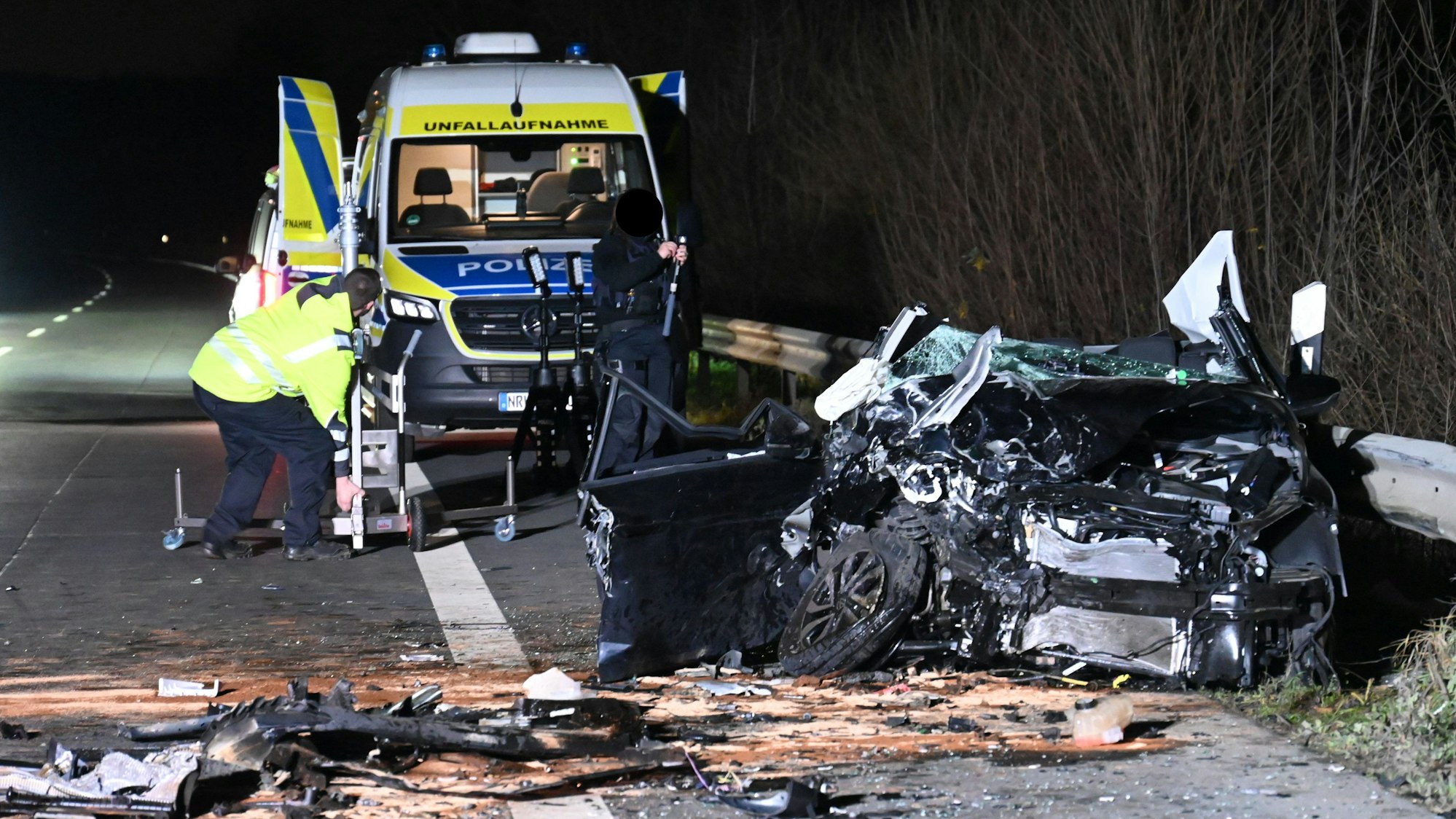 Das Foto zeigt eine Unfallstelle.