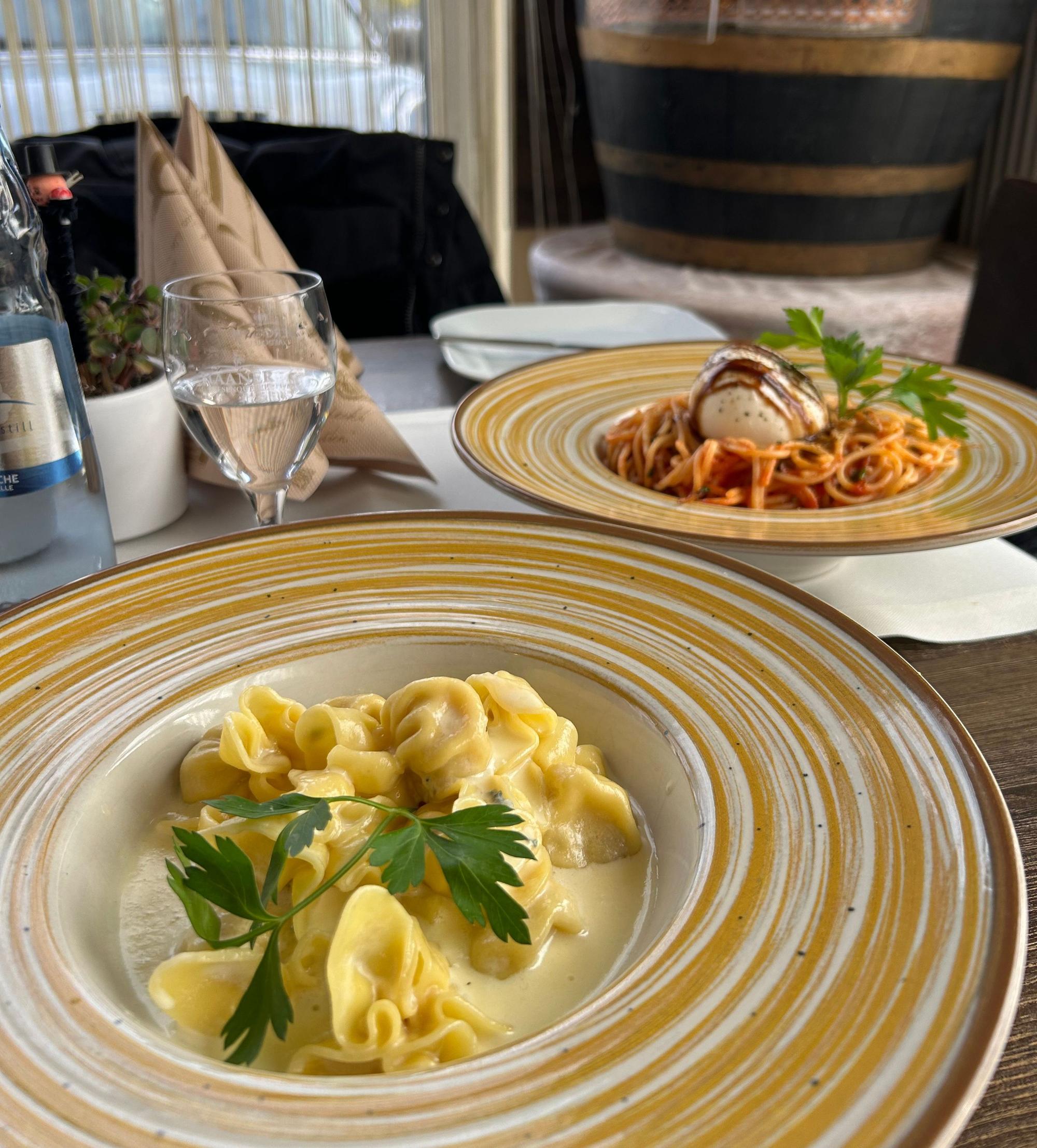 Pasta-Gerichte im „Caldo e Freddo“.