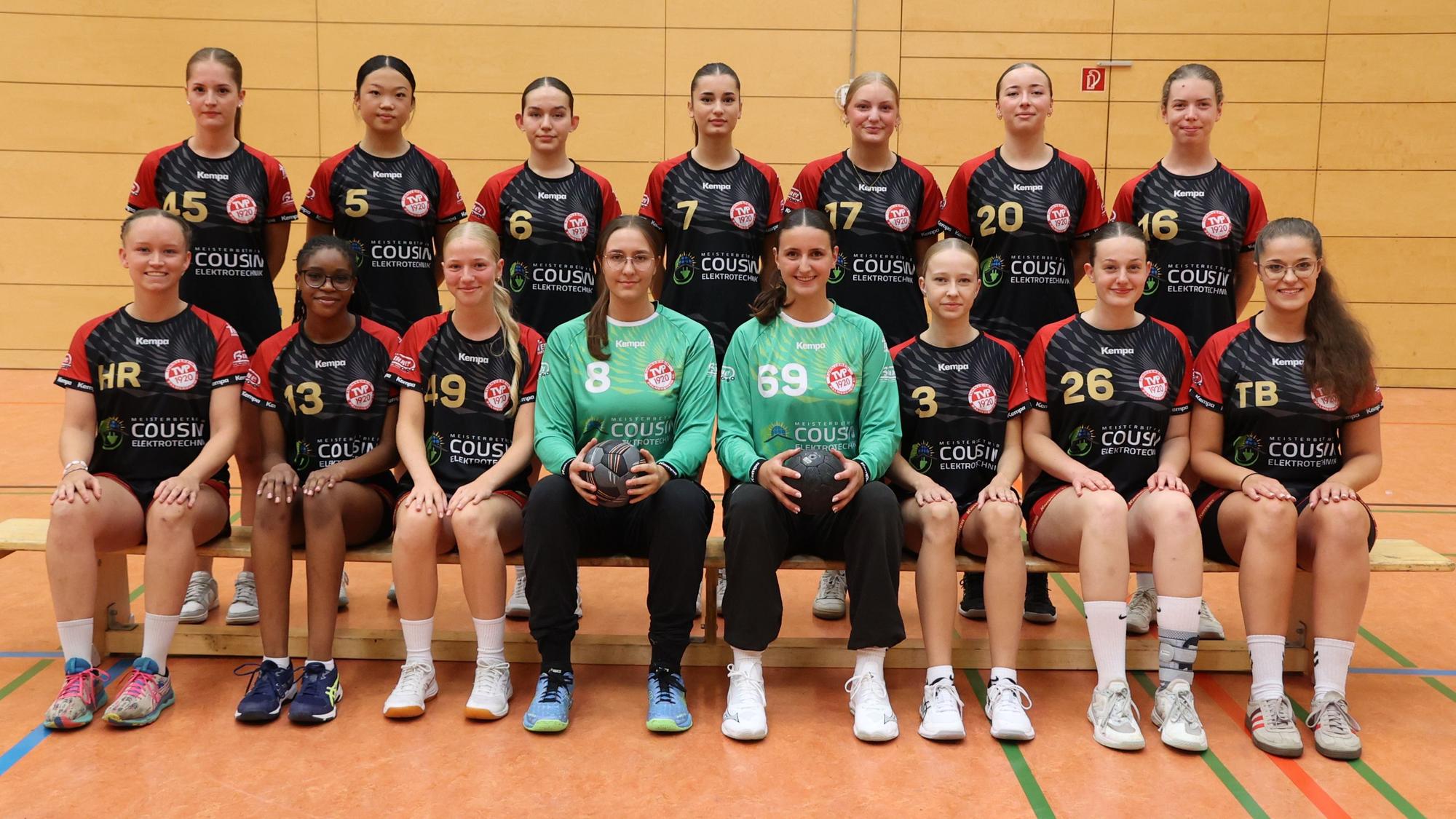 Mannschaftsfoto der Palmersheimer A-Juniorinnen für die Saison 2025/26.