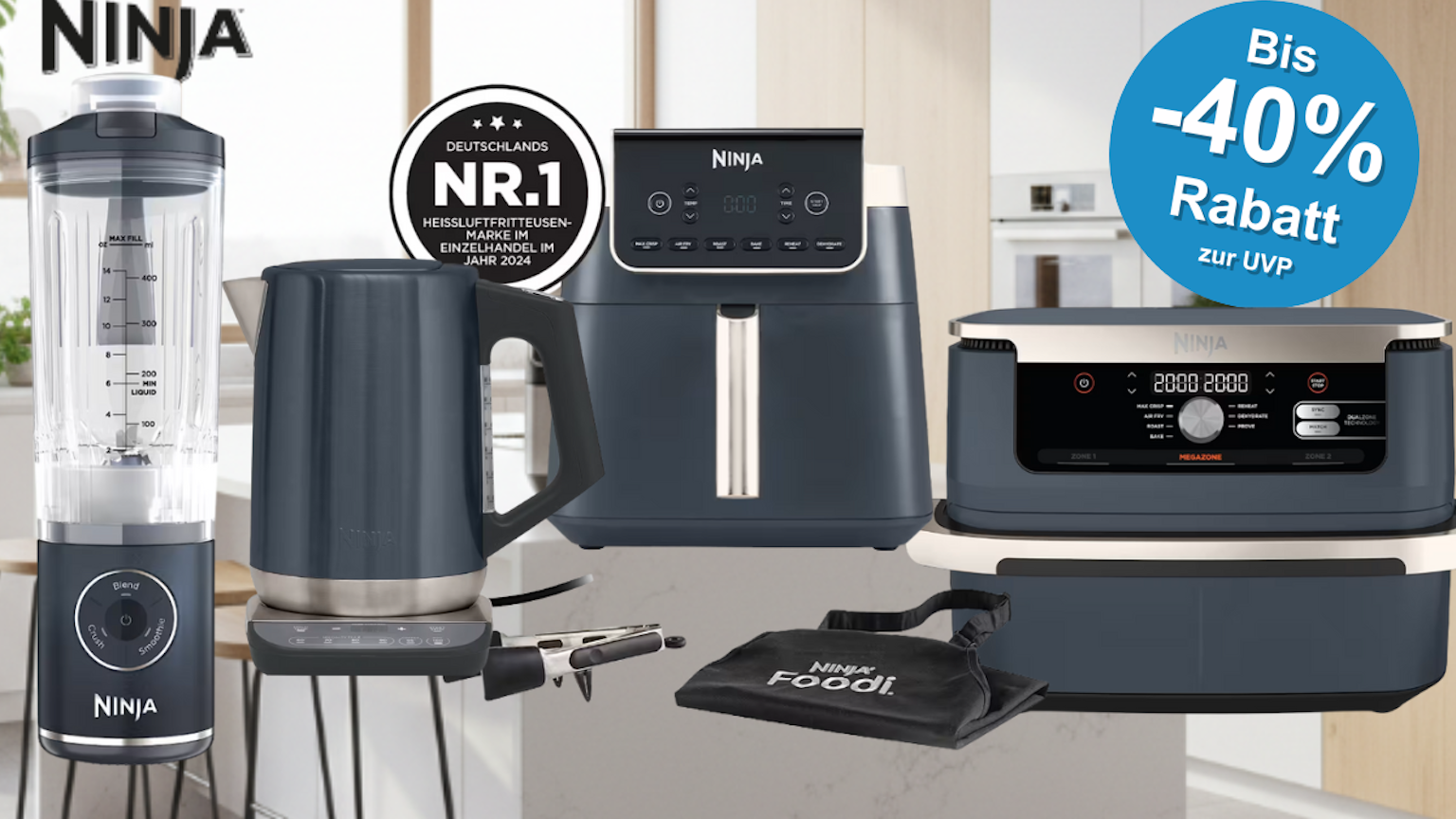 Eine Collage von Ninja-Küchengeräten, die im Rahmen einer Rabattaktion angeboten werden.