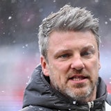 Lukas Kwasniok im Schneetreiben.