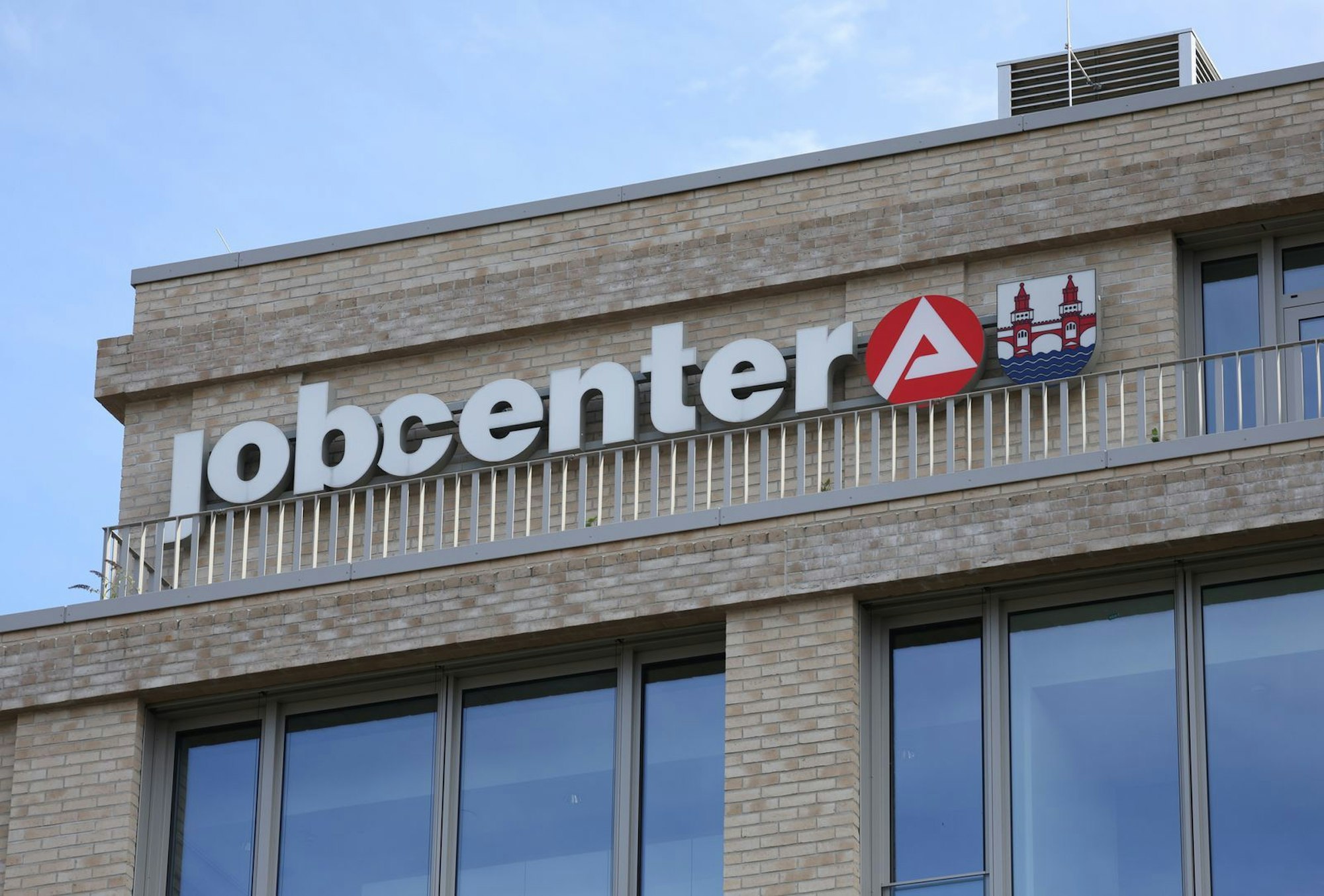 Nach der geplanten Bürgergeld-Reform soll es künftig eine Grundsicherung mit verschärften Regeln geben. (Bild: 2025 Getty Images/Sean Gallup)