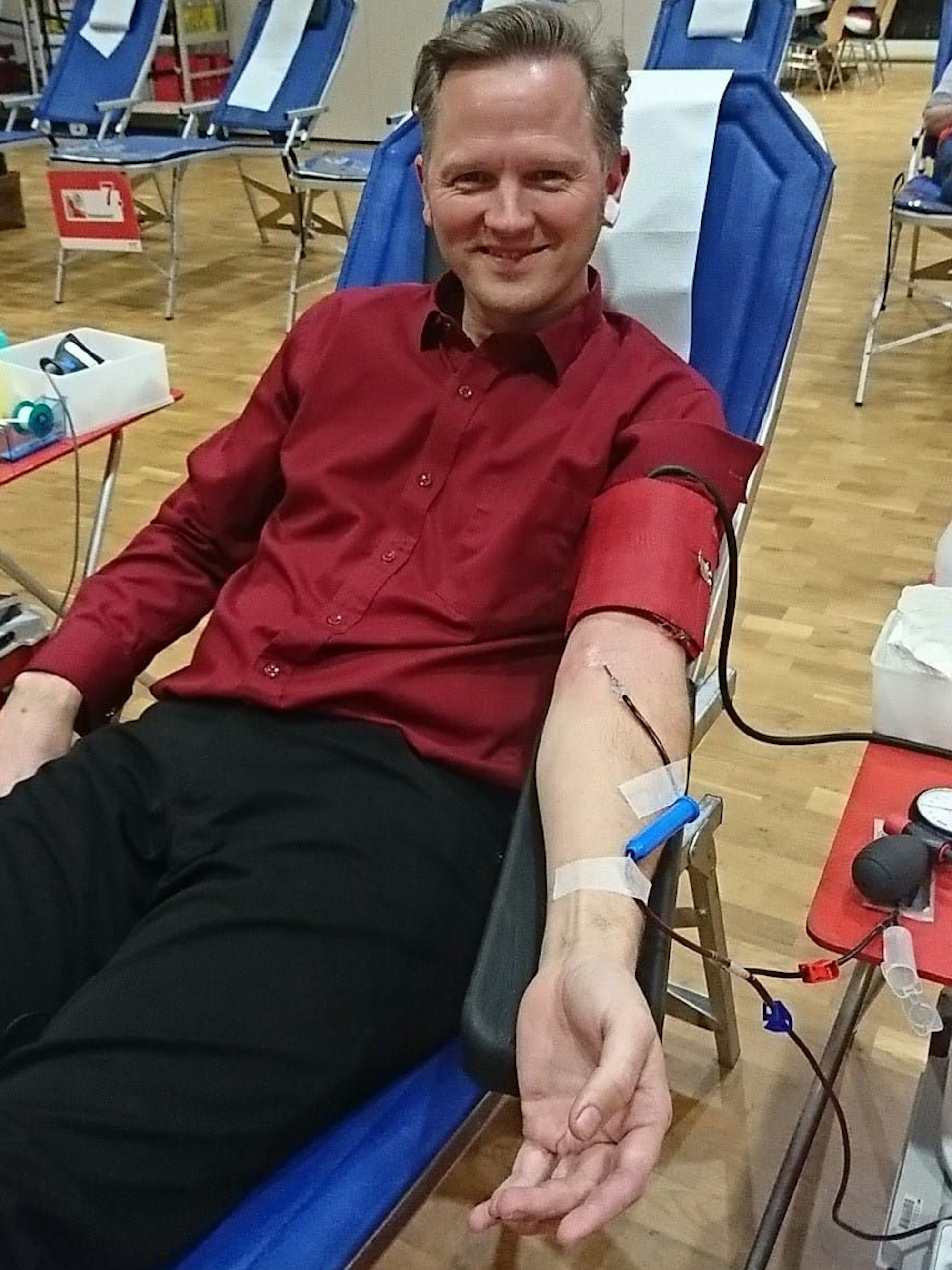 Johannes Wingenfeld, Hauptamtsleiter bei der Stadt Lohmar, spendet seit 32 Jahren Blut.