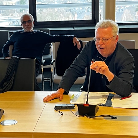 Wahlprüfungsausschuss: Markus Beisicht verteidigt sich. Bild: Ralf Krieger