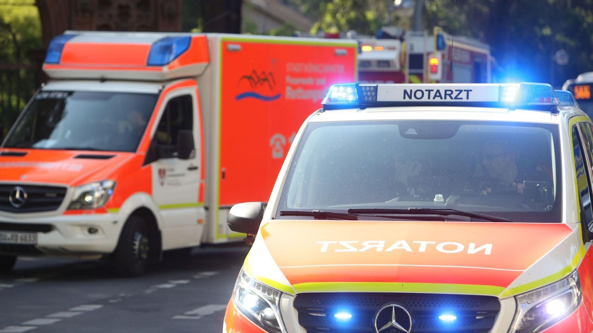 Wenn ein Krankentransport im Rettungswagen doch nicht nötig ist, müssen Patienten dies seit Jahresbeginn in bestimmten Fällen anteilig zahlen.