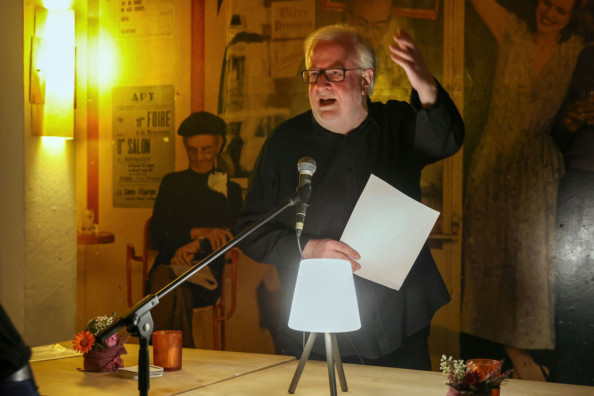 Ulrich Horn veranstaltet die „Lesebühne“.