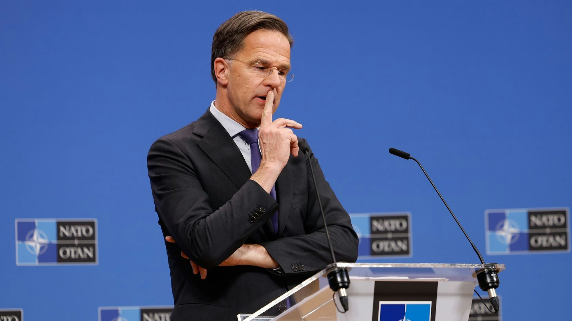 Auch Nato-Generalsekretär Mark Rutte äußerte sich am Abend erstmals nach den Ankündigungen Trumps zum Konflikt um die Arktisinsel. (Archivbild)