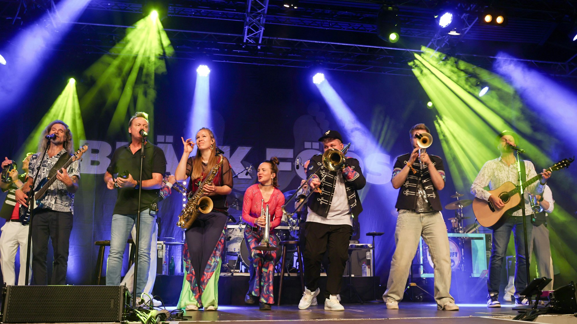 Druckluft, hier im Tanzbrunnen mit den Bläck Fööss, räumte bei „Loss mer singe op Jöck“ ab.