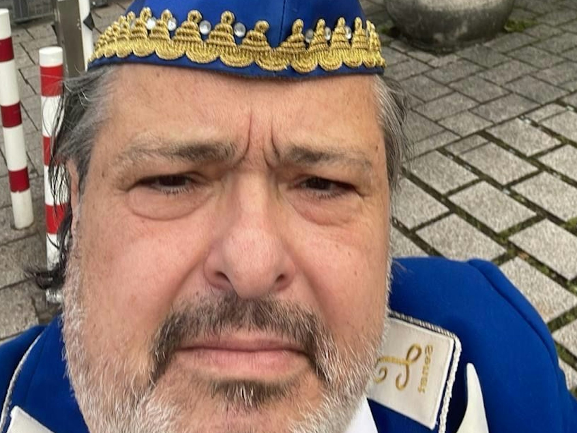 So tauchte der Kölner Strafverteidiger Claus Eßer am Kölner Polizeipräsidium auf.