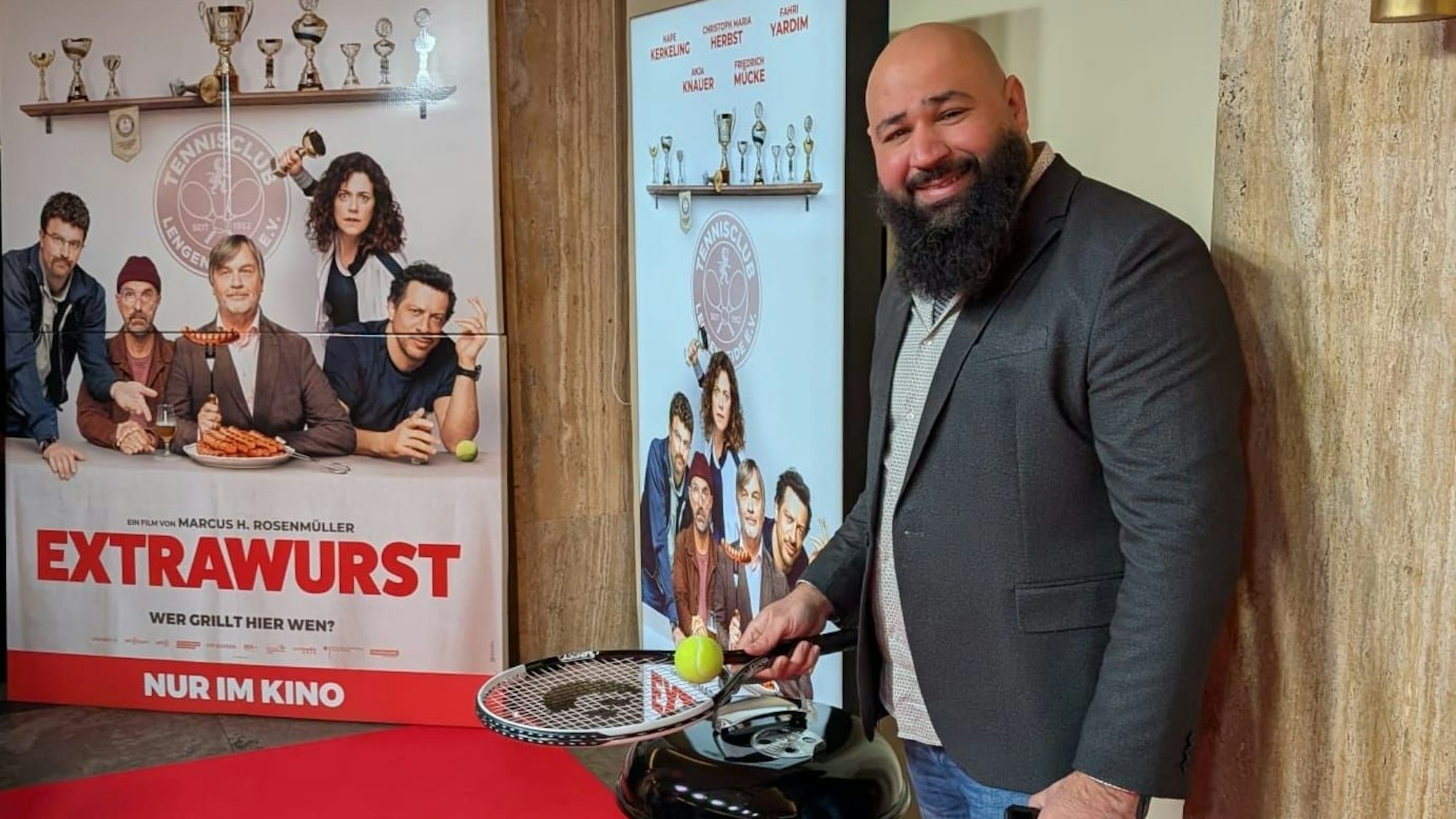 Abbas Obaid aus Niederkassel beim Dreh von "Extrawurst"