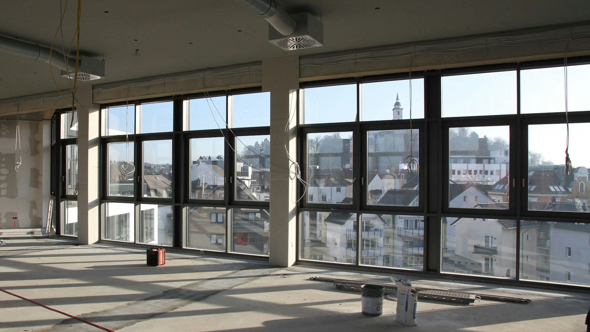 Neubau der Kreishandwerkerschaft Bonn/Rhein-Sieg in Siegburg, großer Veranstaltungssaal