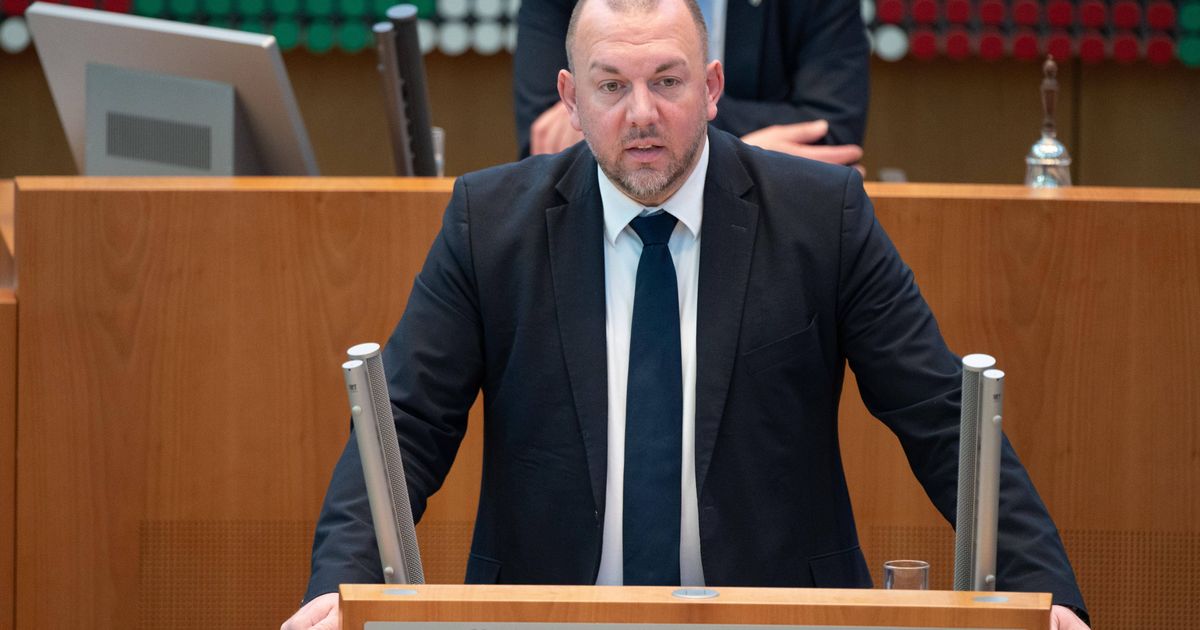 Zeugnisfälschung: AfD-Abgeordneter Klaus Esser soll 13.500 Euro Strafe zahlen