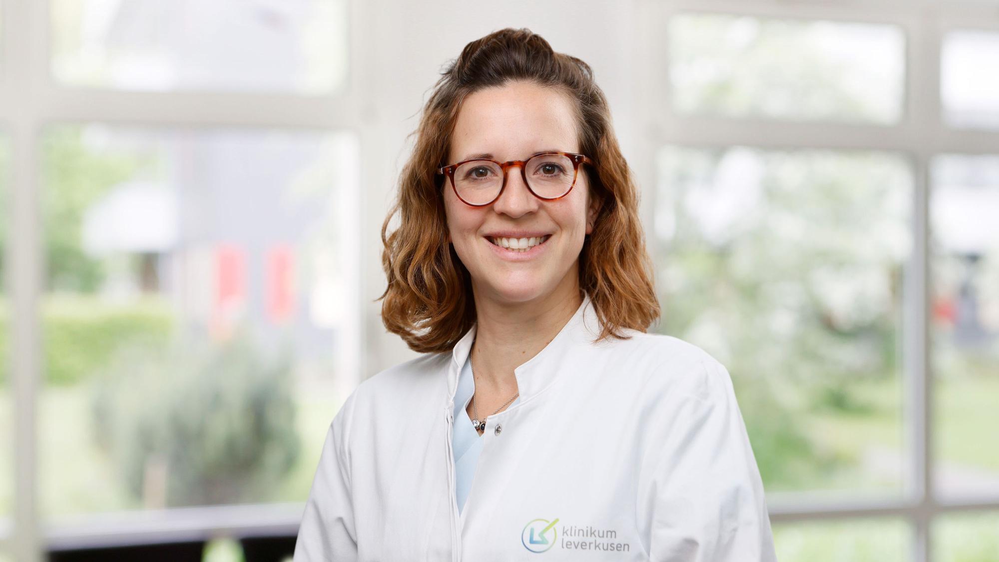 Dr. Nicola Winter, Fachärztin für Urologie am Klinikum Leverkusen