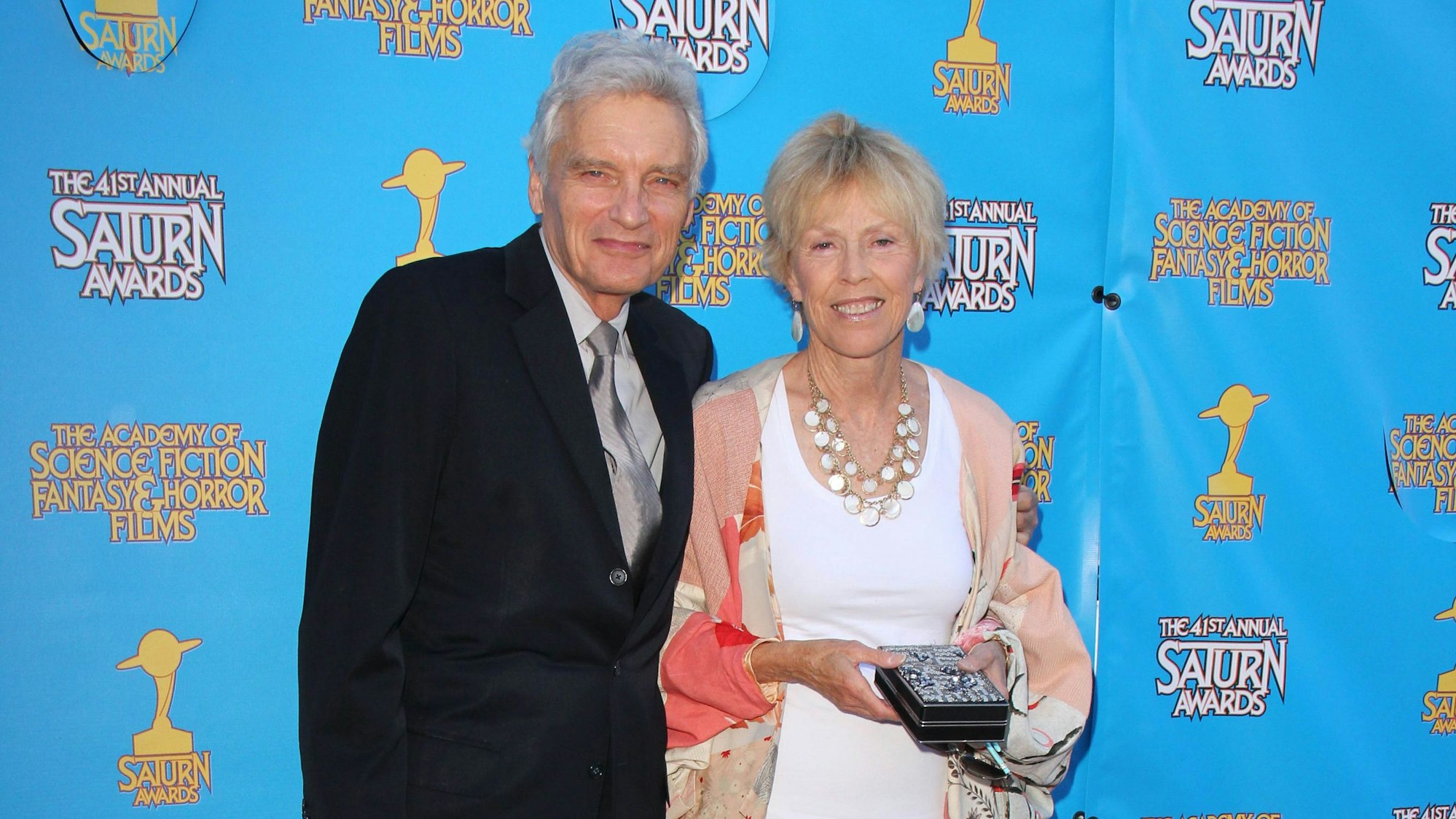 David Selby mit seiner Frau Claudeis Newman bei den Saturn Awards.