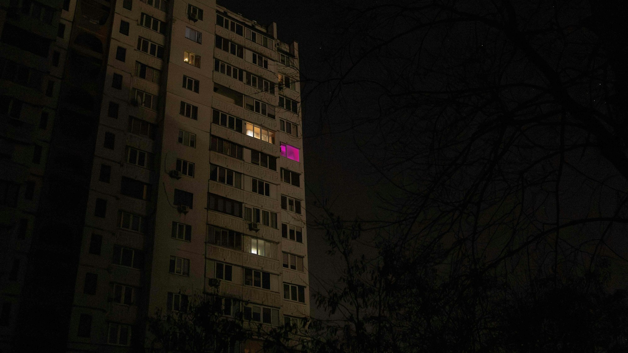 Dunkelheit in Kyjiw: Nach russischen Angriffen haben viele Haushalte in der ukrainischen Hauptstadt weiterhin keinen Strom. (Archivbild)