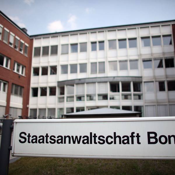 Die Staatsanwaltschaft Bonn hat ihre Ermittlungen gegen einen ehemaligen AfD-Politiker eingestellt, der Mitglieder des Niederkasseler Stadtrates in Facebook-Posts beleidigt hatte.