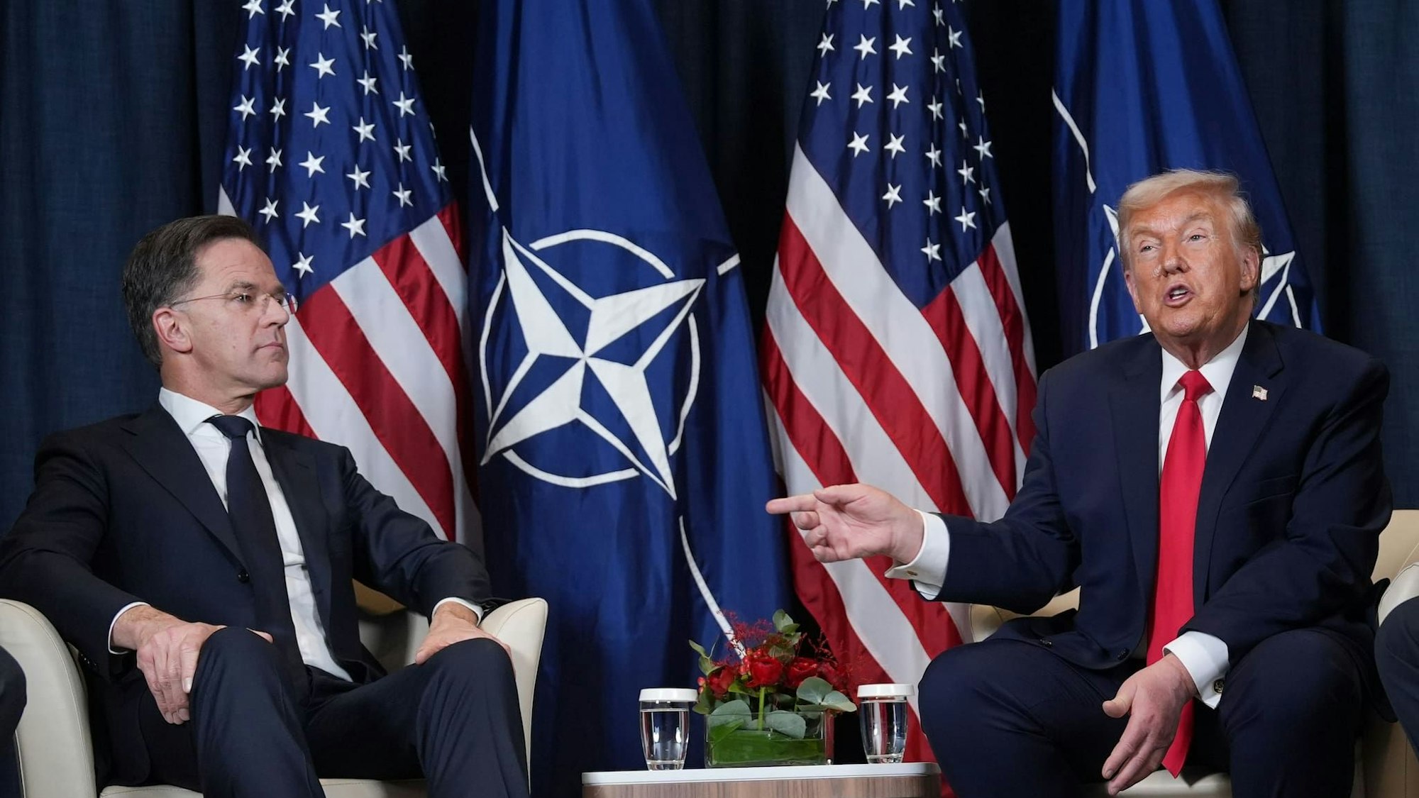 Vertrauliche Gespräche: US-Präsident Donald Trump (rechts) trifft Nato-Generalsekretär Mark Rutte in Davos.