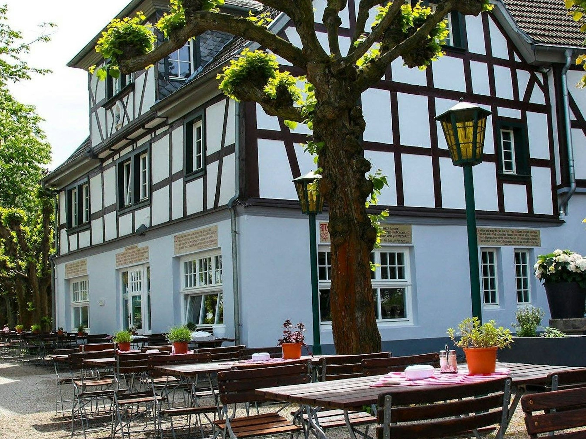 Das Fachwerk-Ensemble des Schaumburger Hofs wurde bereits im 18. Jahrhundert errichtet.