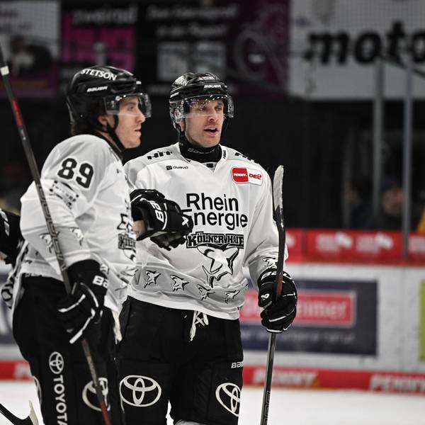 Jubel bei Gregor Macleod Koelner Haie Schwenninger Wild Wings gegen Koelner Haie, DEL, Hauptrunde, Spieltag 42, Saison 2025/2026, 20260123 Schwenninger Wild Wings gegen Koelner Haie, DEL, Hauptrunde, Spieltag 42, Saison 2025/2026, 20260123 Schwenningen *** Gregor Macleod Koelner Haie Schwenninger Wild Wings v Koelner Haie, DEL, Main Round, Matchday 42, 2025 2026 season, 20260123 Schwenninger Wild Wings v Koelner Haie, DEL, Main Round, Matchday 42, 2025 2026 season, 20260123 Schwenningen Copyright: xEibner-Pressefoto/SvenxLaeglerx EP_SVL