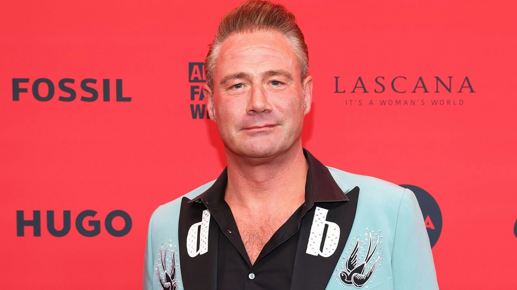 Mit „Dick Brave“ hat sich Musiker Sasha ein alter Ego erschaffen. (Bild: 2025 Getty Images/Sebastian Reuter)