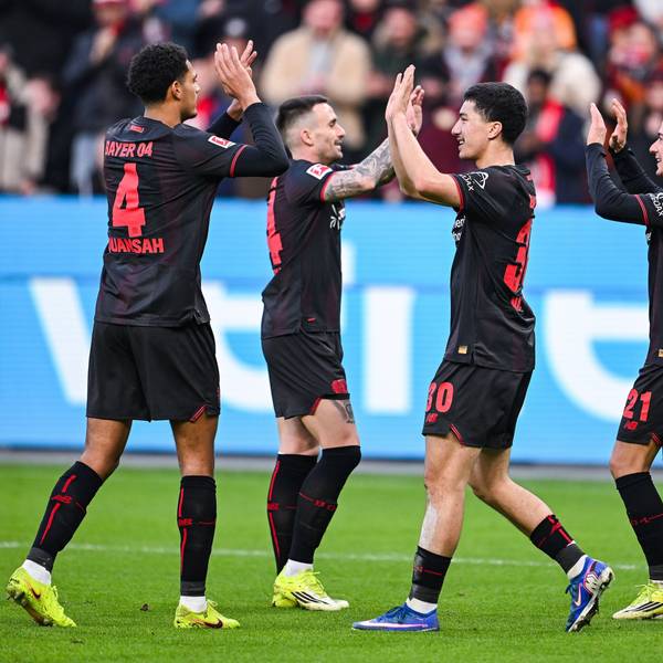 24.01.2026, Fussball, 1. Bundesliga, 19. Spieltag Saison 2025/2026, Bayer Leverkusen - SV Werder Bremen, Lucas Vazquez Bayer Leverkusen freut sich über das Tor zum 1:0 mit Ibrahim Maza Bayer Leverkusen xRHR-FOTO/TKx *** 24 01 2026, Soccer, 1 Bundesliga, Matchday 19 Season 2025 2026, Bayer Leverkusen SV Werder Bremen, Lucas Vazquez Bayer Leverkusen celebrates the 1-0 goal with Ibrahim Maza Bayer Leverkusen xRHR PHOTO TKx Copyright: RHR-FOTOx RHR-FOTO/TK