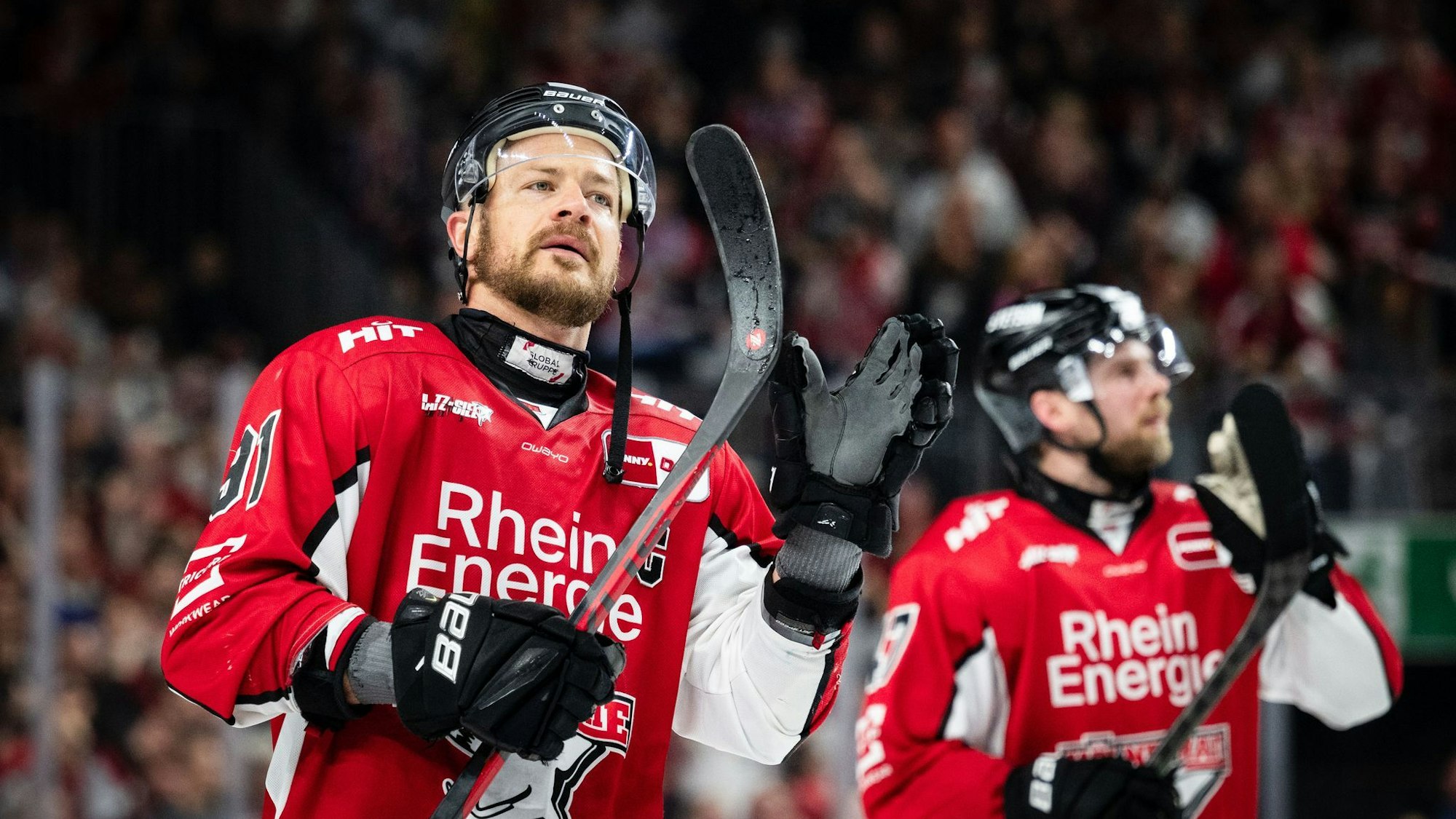 Erstaunlich kühl bewertete Kapitän Moritz Müller die Siegesserie der Kölner Haie. (Archivbild)