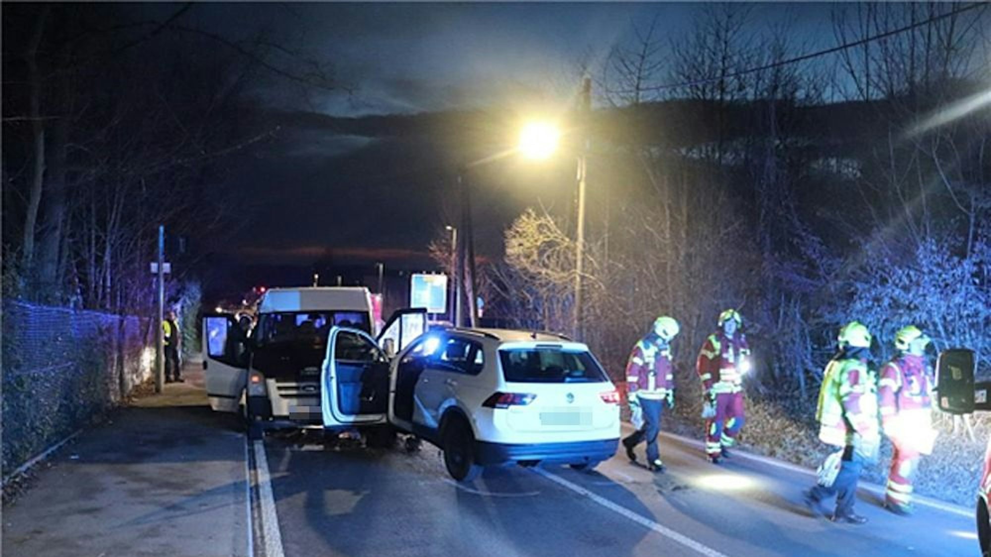 Verkehrsunfall in Heiligenhaus nach internistischem Notfall.