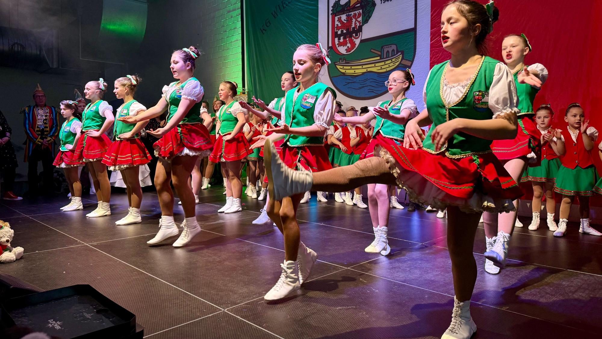Tanzkorps der Wiesdorfer Rheinkadetten