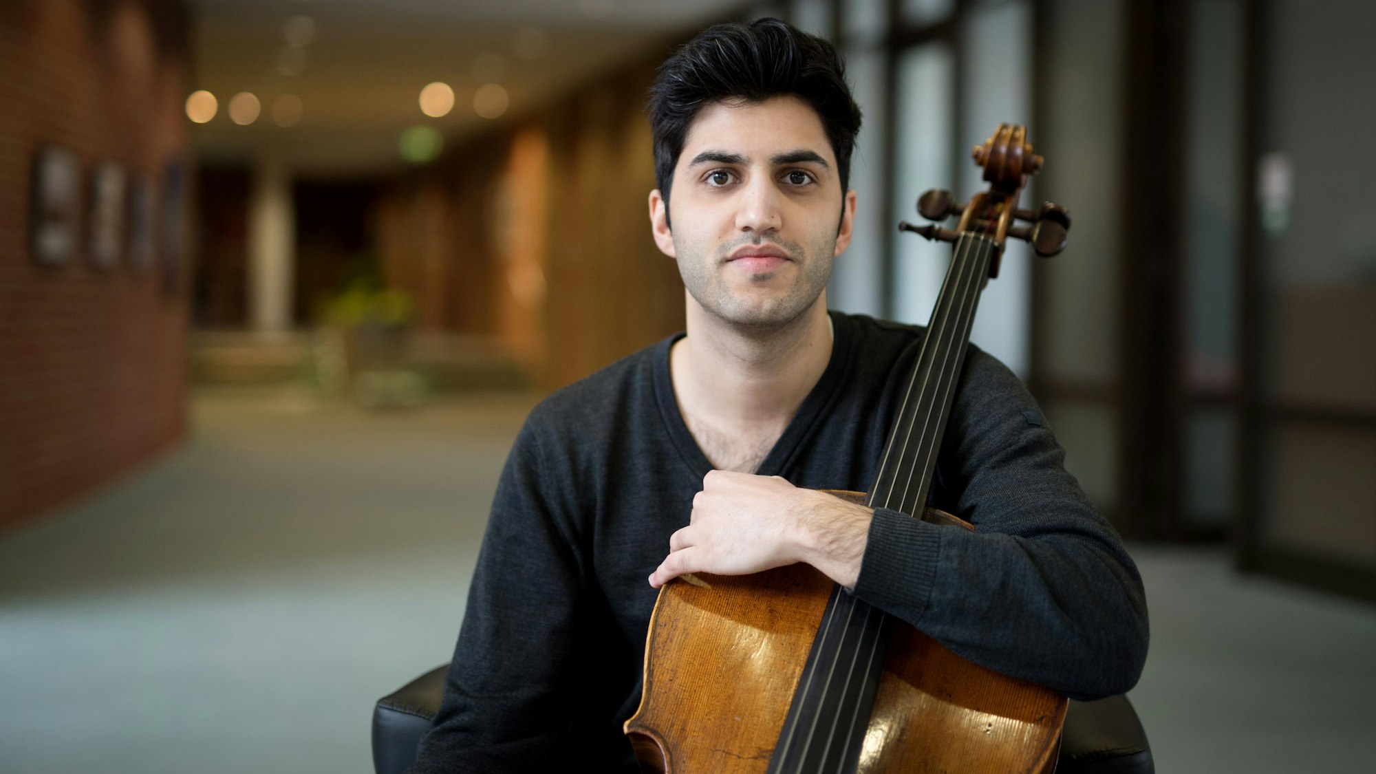 Der österreichische Cellist Kian Soltani