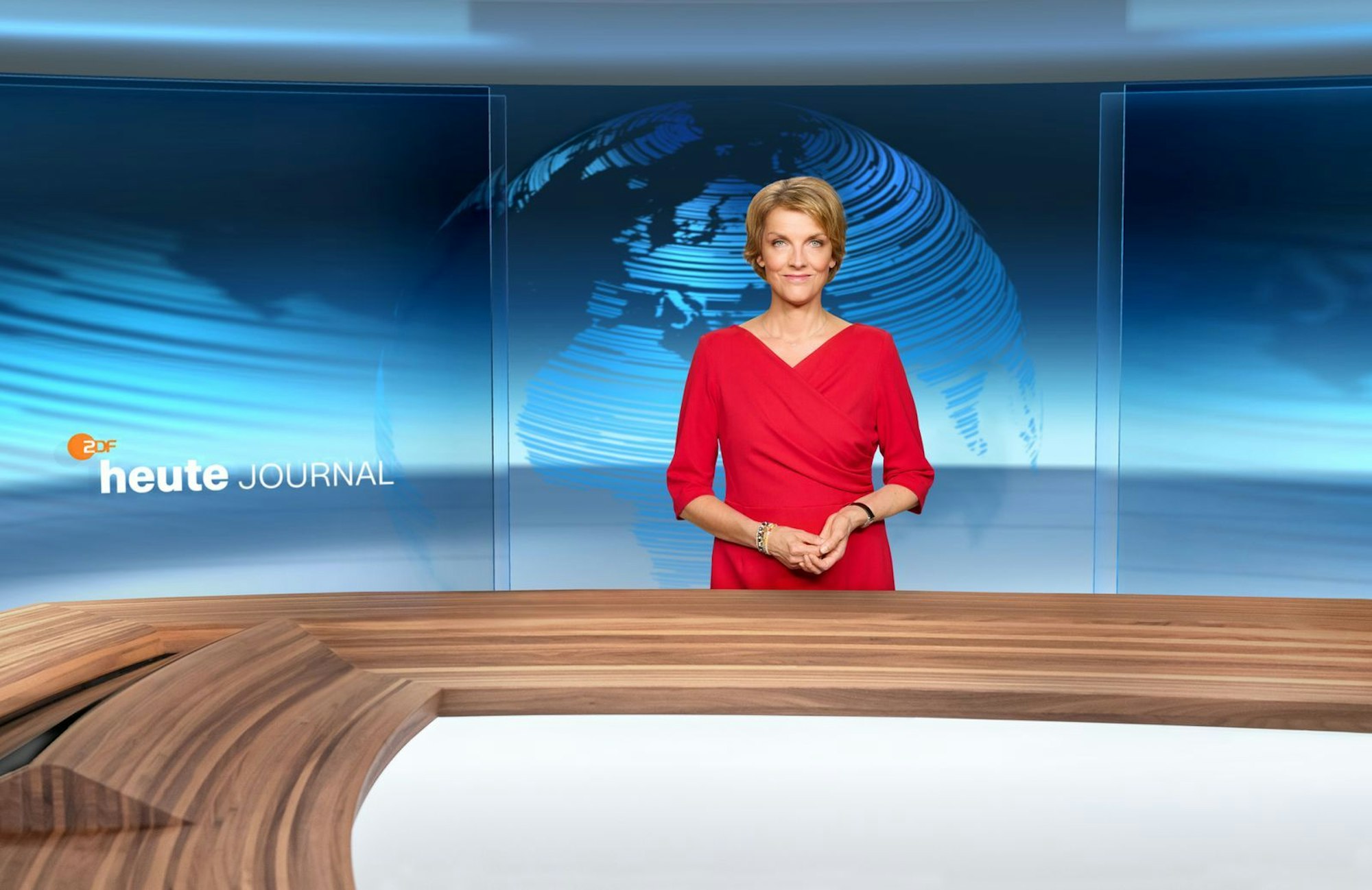 „Immer noch so eine Art Lagerfeuer-Sendung“: Marietta Slomka im „heute journal“ des ZDF. (Bild: ZDF / Klaus Weddig)