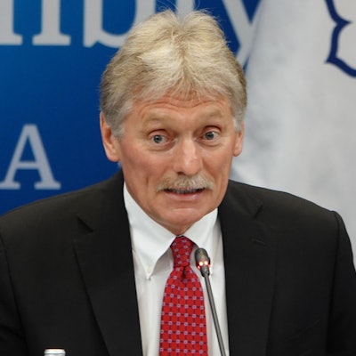 Von einer freundschaftlichen Atmosphäre zwischen Russen und Ukrainern bei Verhandlungen könne keine Rede sein, sagt Kremlsprecher Peskow. (Archivbild)