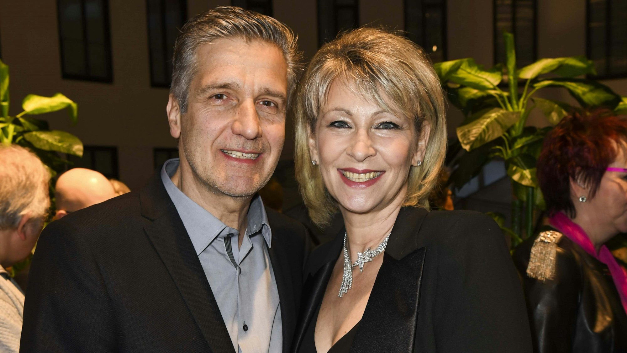 Claudia Jung und Ehemann Hans Singer bei einr Preisverleihung.