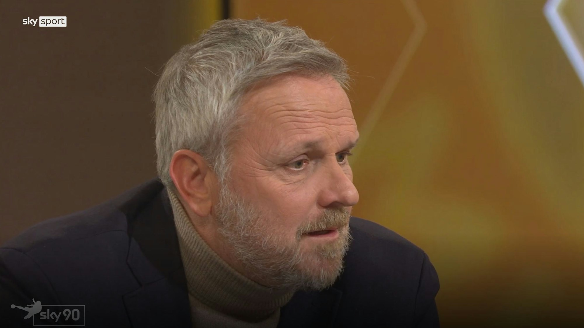 Dietmar Hamann spricht im Fußball-Talk „Sky90“.