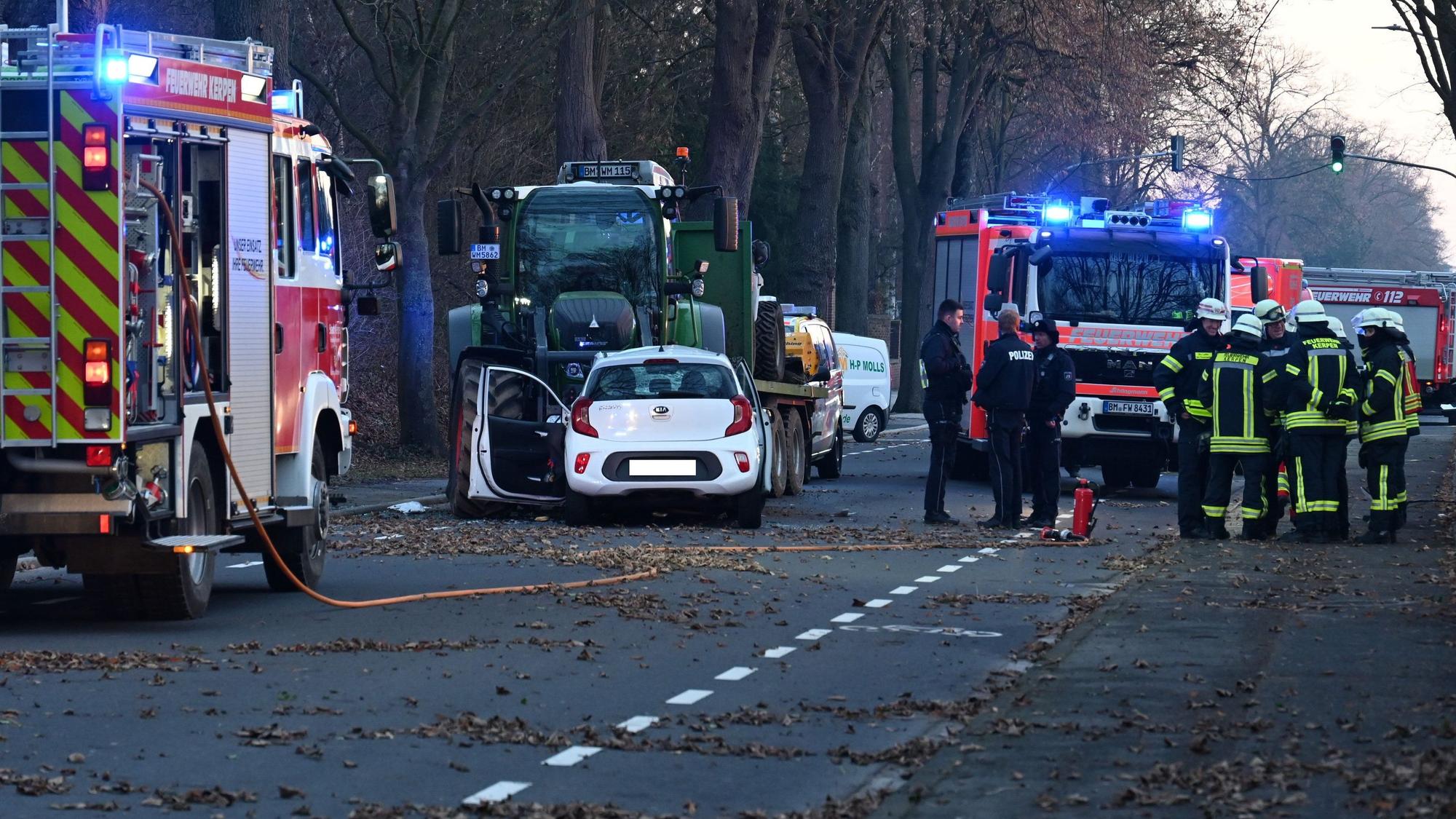 Zahlreiche Helfer hatten versucht, die 36-Jährige zu retten. Aber sie konnten nichts mehr für sie tun.