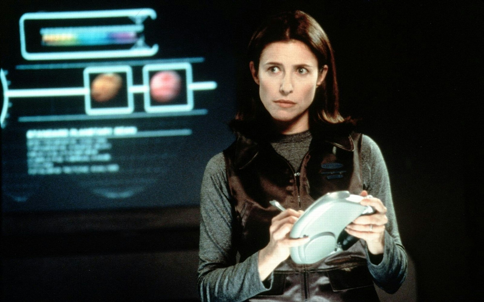 1998 war Mimi Rogers „Lost in Space“. (Bild: New Line Cinema)