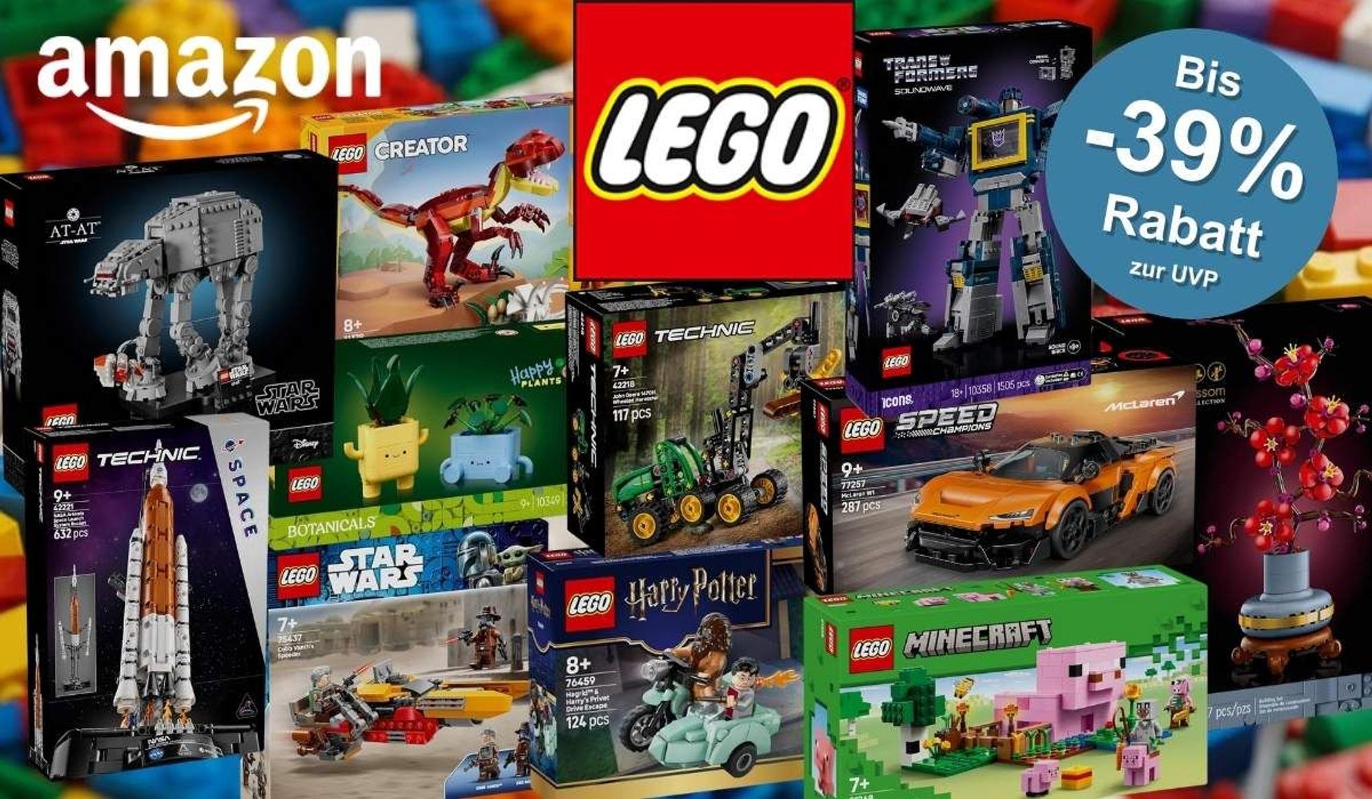 Lego Sets vor Lego Steinen im Hintergrund.