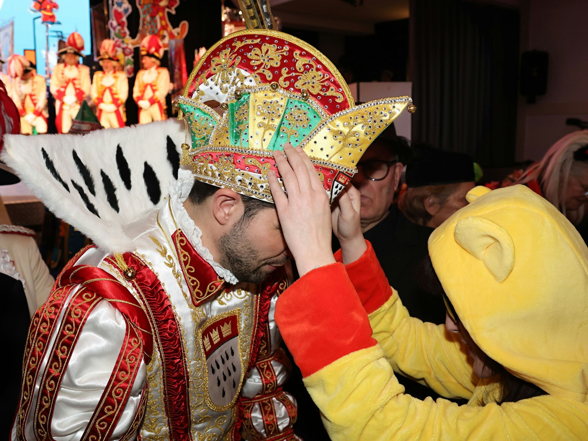 Prinz Niklas bei der Sitzung des Blinden- und Sehbehindertenvereins.