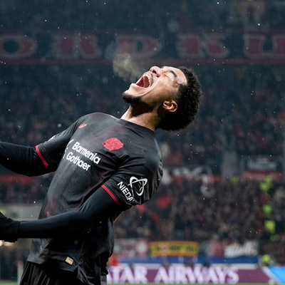 dpatopbilder - 28.01.2026, Nordrhein-Westfalen, Leverkusen: Fußball: Champions League, Bayer Leverkusen - FC Villarreal, Vorrunde, 8. Spieltag, BayArena. Torschütze Malik Tillman (Bayer Leverkusen) jubelt nach seinem Treffer zum 2:0. Foto: Marius Becker/dpa +++ dpa-Bildfunk +++