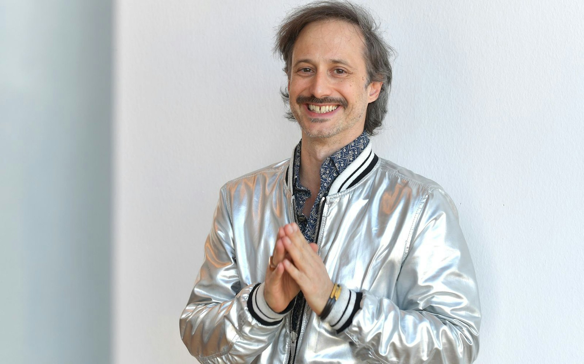 Michael Ostrowski ist seit 20 Jahren einer der vielbeschäftigsten Schauspieler aus Österreich. (Bild: Hannes Magerstaedt/Getty Images)