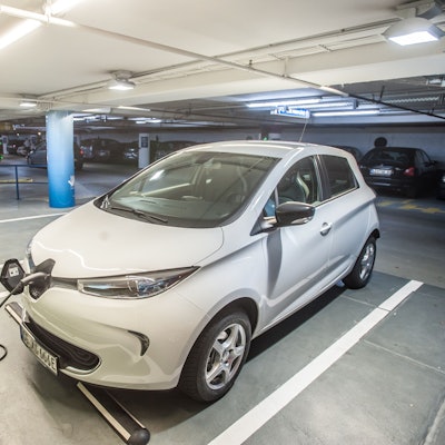 Die EVL-Ladesäule in der Tiefgarage Citycenter