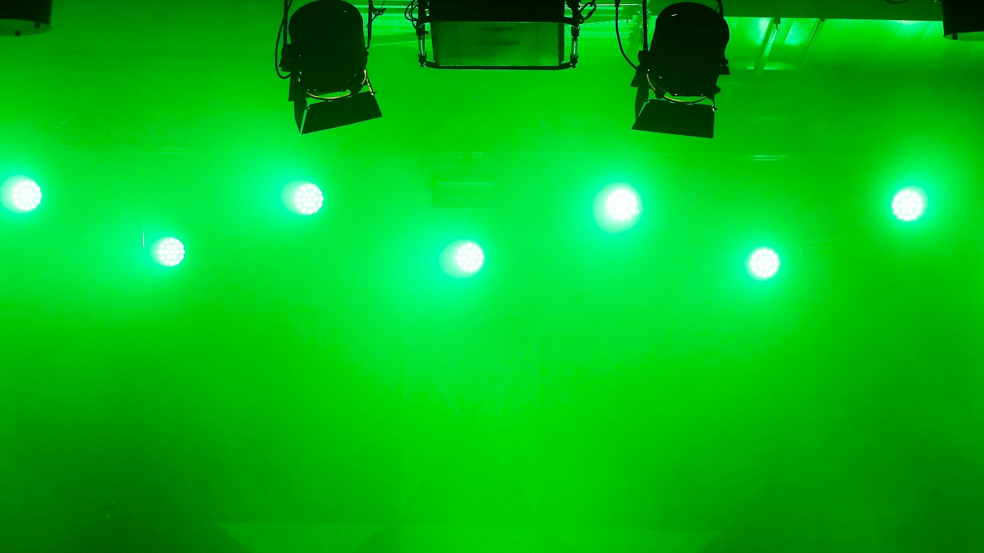 Licht bei einem Konzert im Carlswerk Victoria. (Archivbild)