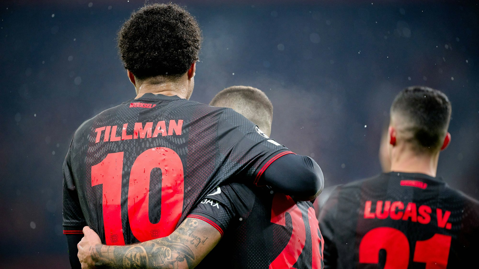 LEVERKUSEN, GERMANY - 28 JANUARY, 2026: Malik Tillman, Alejandro Grimaldo, Lucas Vazquez - The UEFA Champions League football match between Bayer 04 Leverkusen vs Villareal FC at BayArena. PUBLICATIONxNOTxINxRUS Copyright: xVitaliixKliuievx