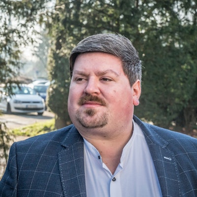 Maurice Winter, hier noch ein Foto aus dem Wahlkampf, hat große Themen vor der Brust.