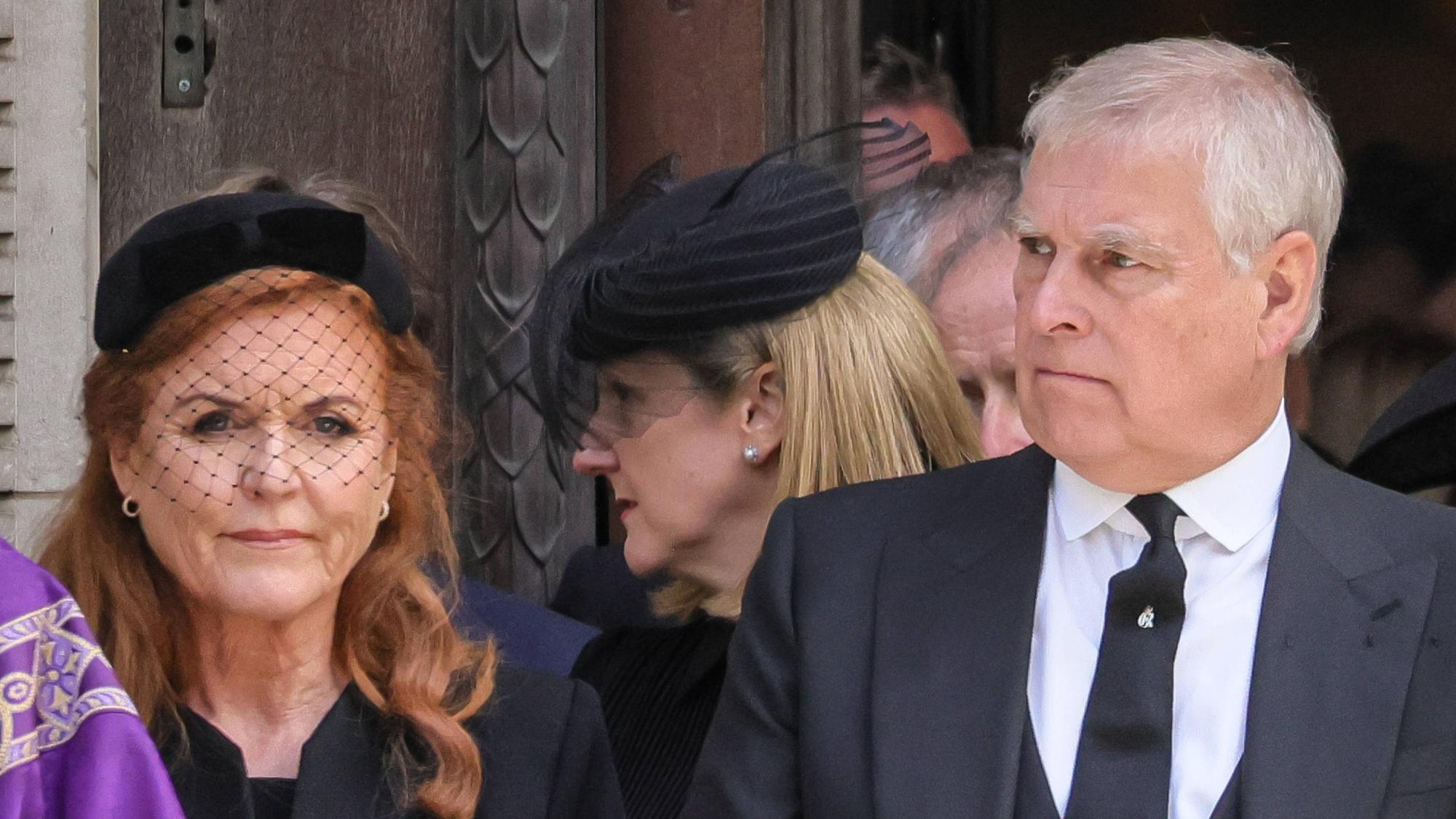 Sarah Ferguson, Prinz Andrew und Kleriker.