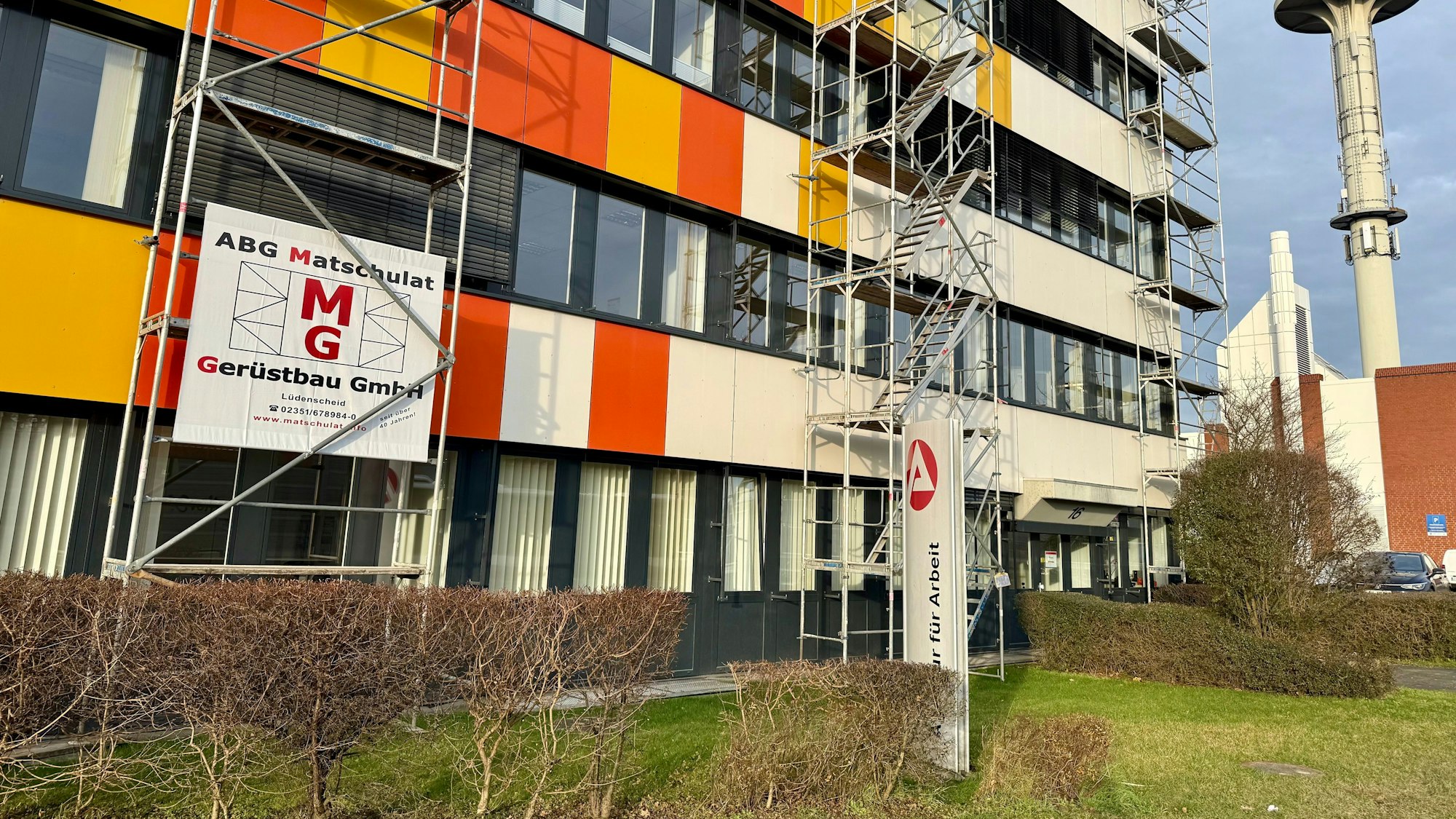 Die Arbeitsagentur Leverkusen an der Heinrich-von-Stephan-Straße